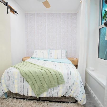 Cozy Tiny Home - Hidden Gem! Маямі Екстер'єр фото