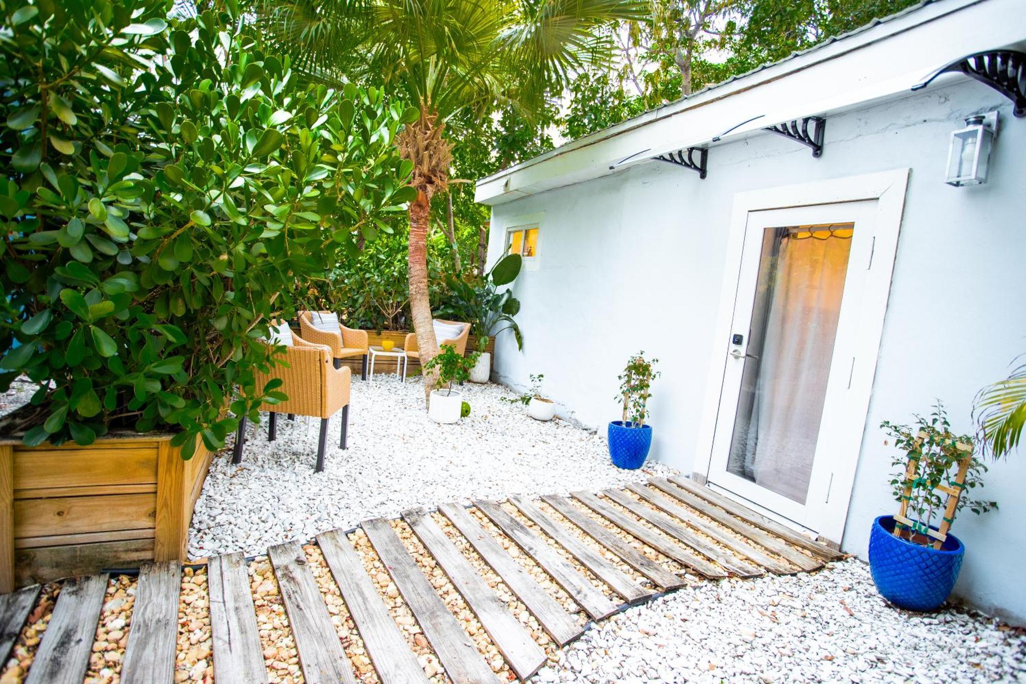 Cozy Tiny Home - Hidden Gem! Маямі Екстер'єр фото